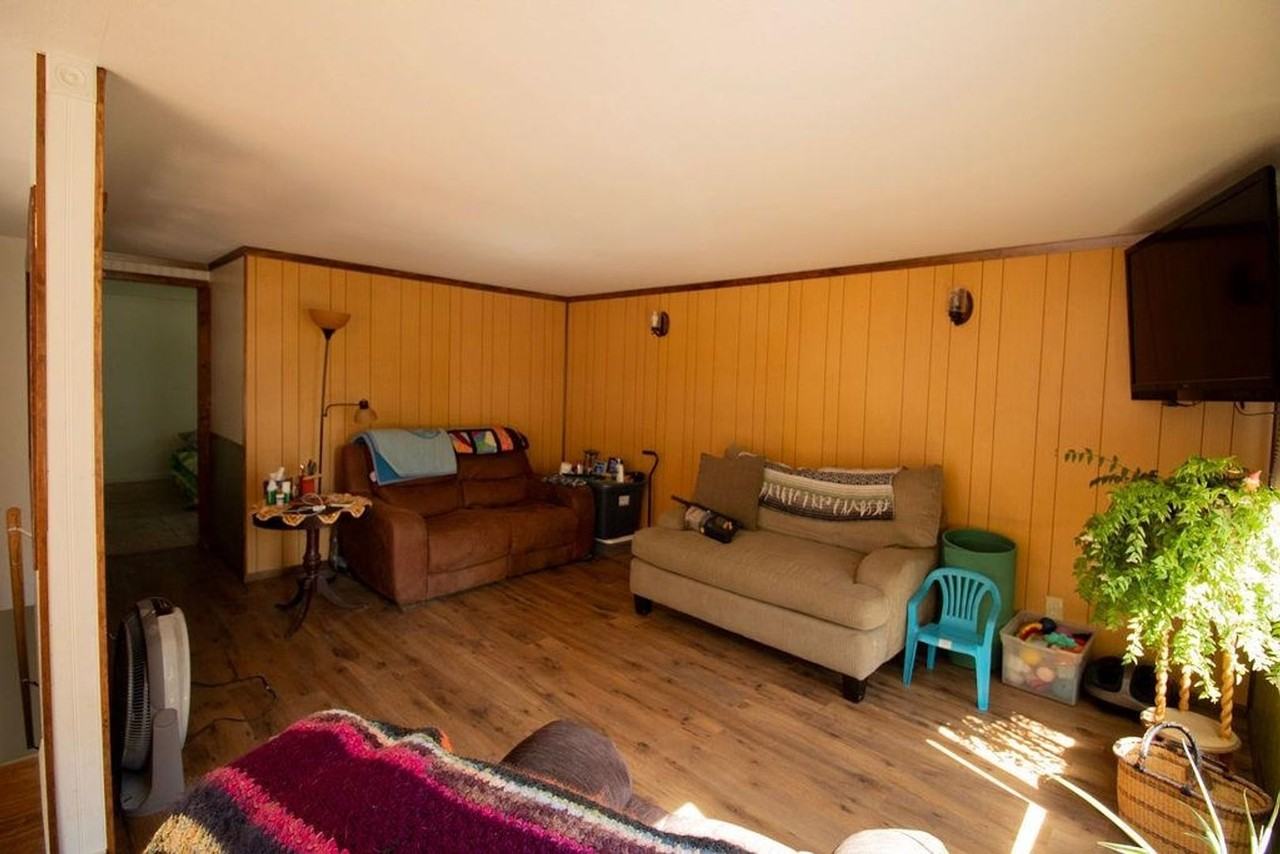 2453 Statehood St - Photo 5 of 20