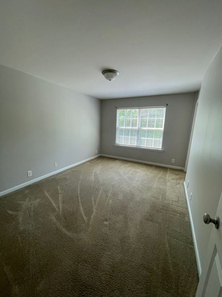 524 Pippin Dr - Photo 5 of 14