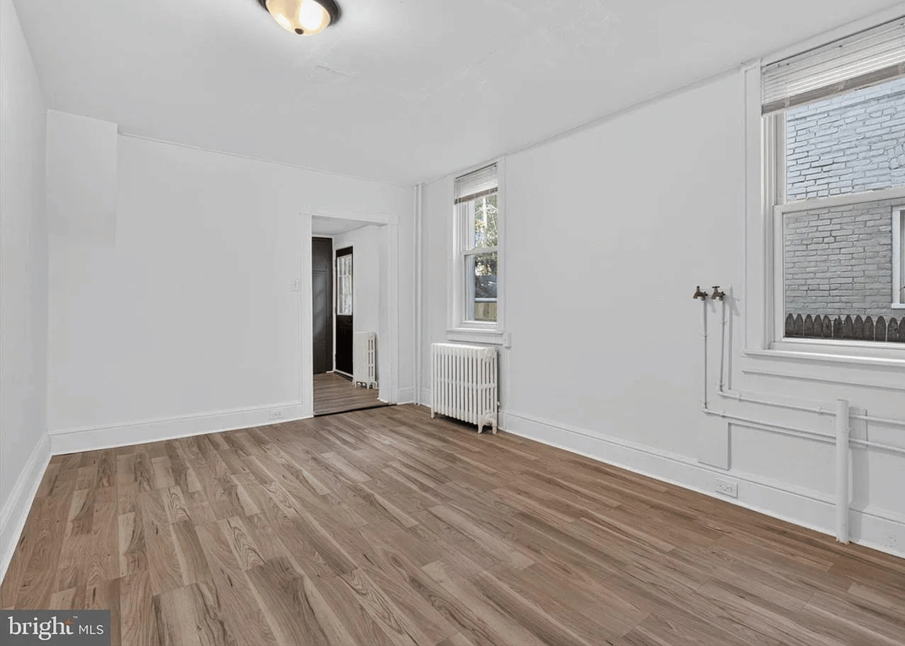 56 N State St - Photo 6 of 24