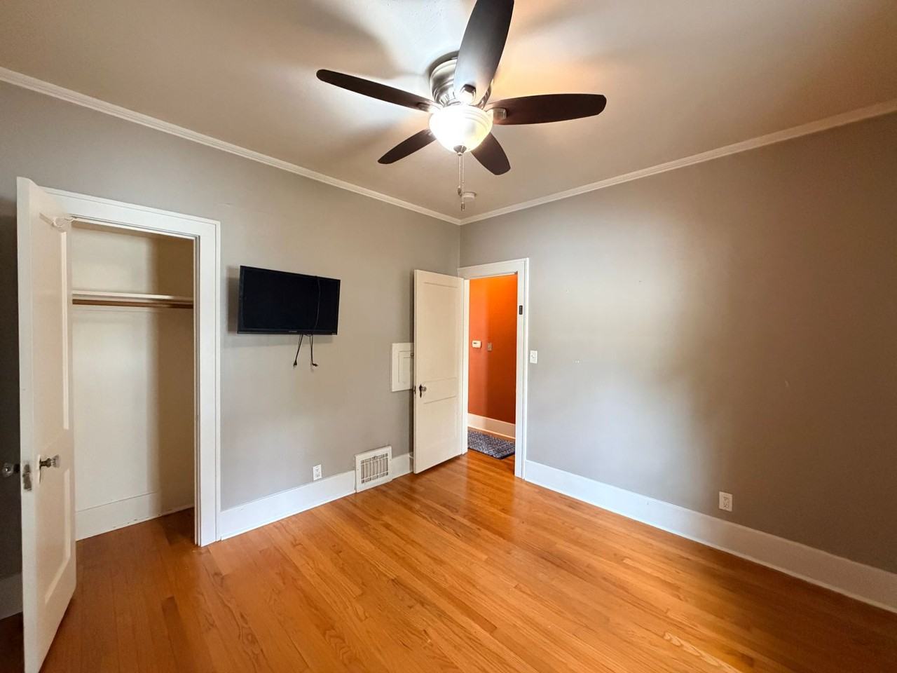 1565 34th Ave - Photo 7 of 27