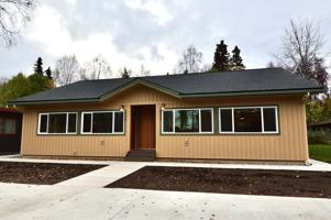 featured image of 532 W 19th Ave