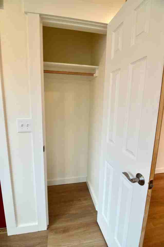 532 W 19th Ave - Photo 5 of 30
