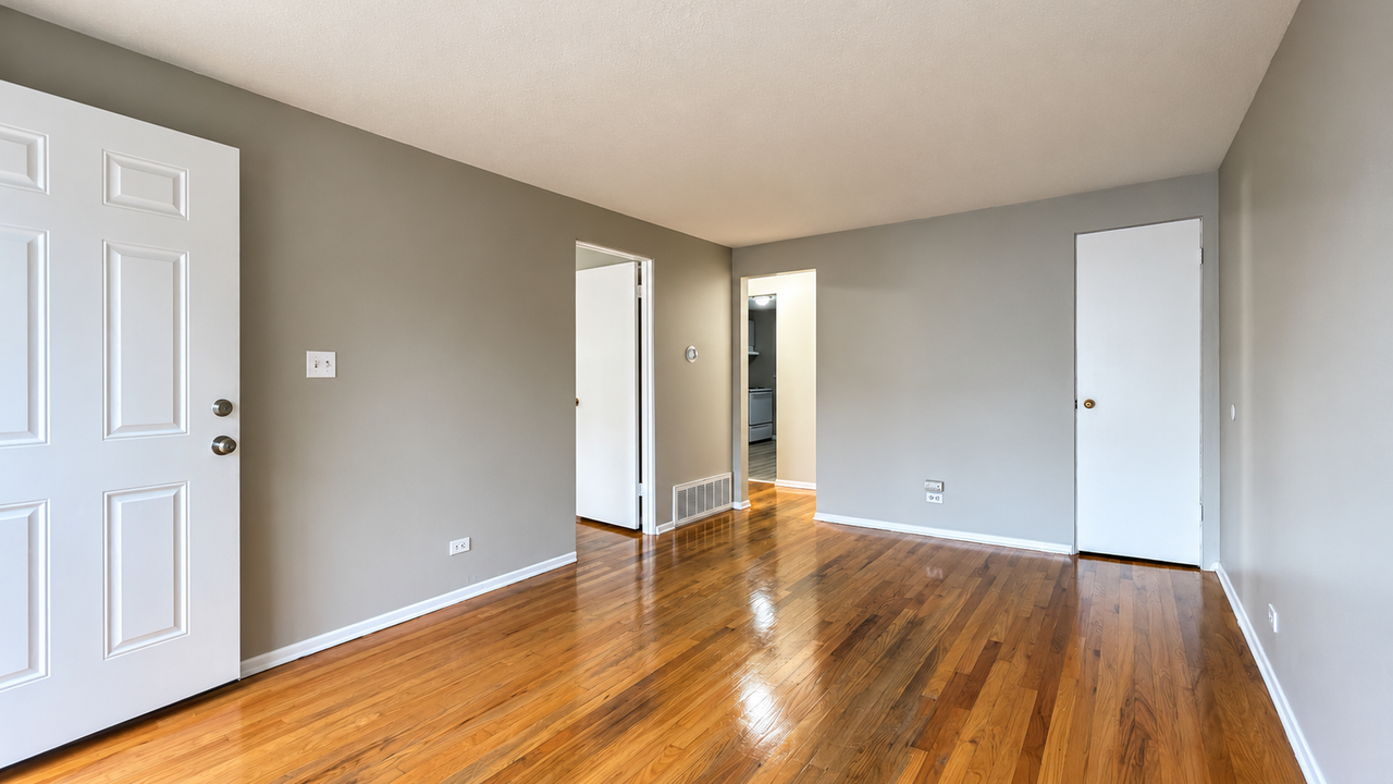 3204 Newland St - Photo 2 of 15
