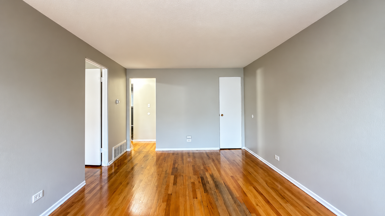 3204 Newland St - Photo 3 of 15