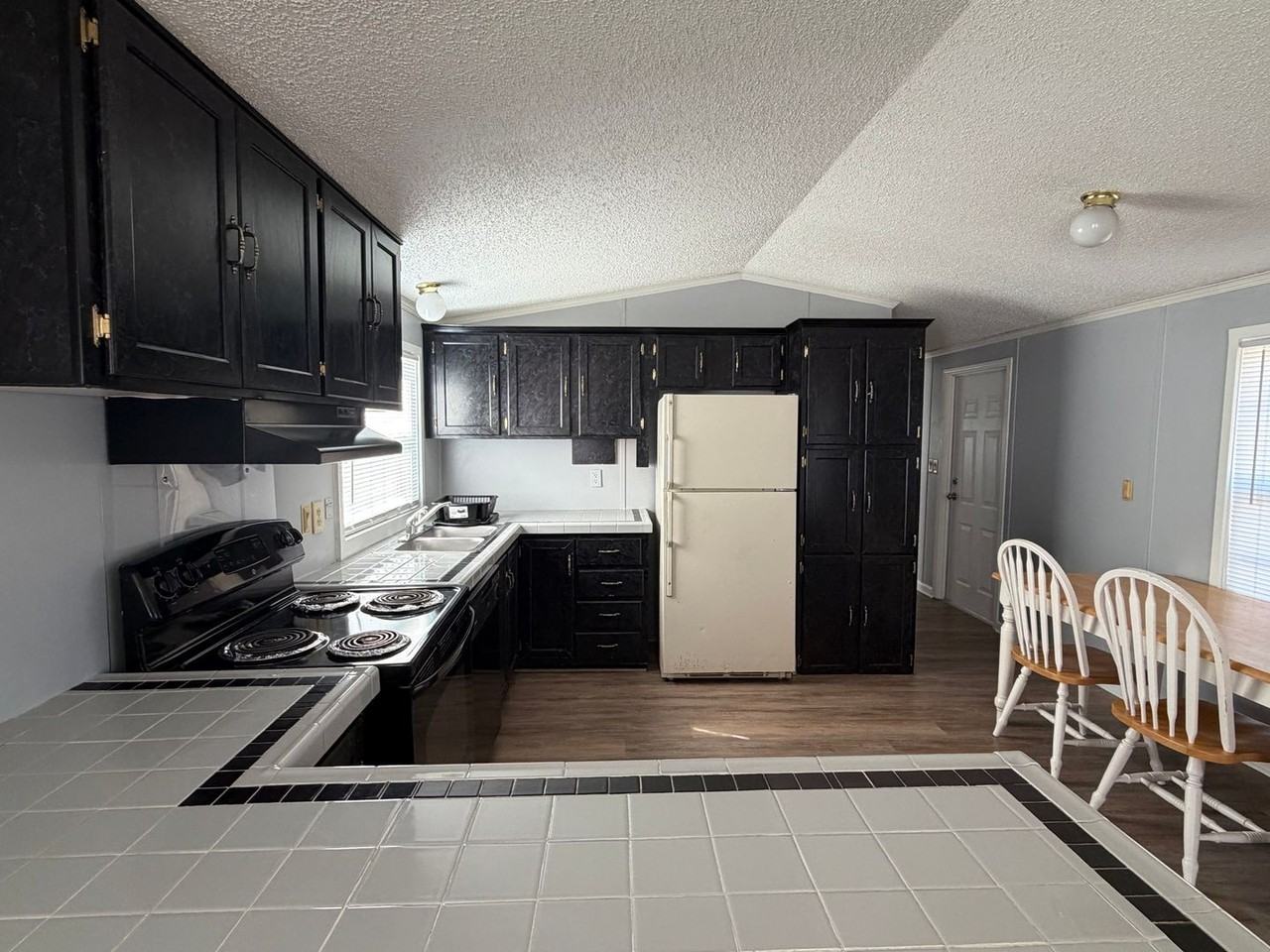 128 Brightwood Church Rd - Photo 4 of 11