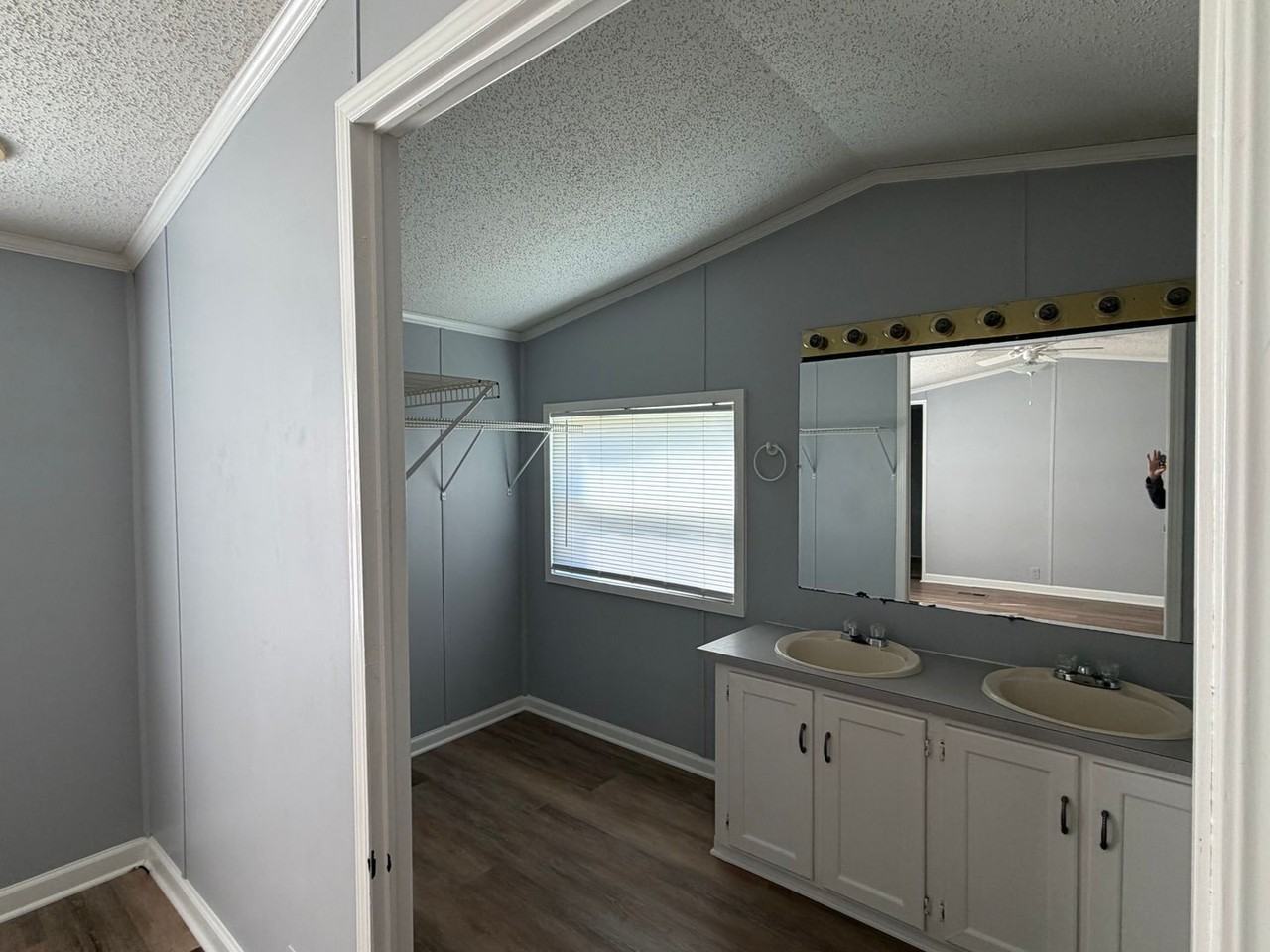 128 Brightwood Church Rd - Photo 7 of 11