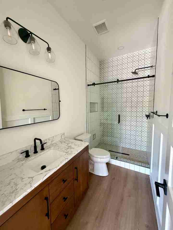 2705 Gordon Ave - Photo 7 of 14