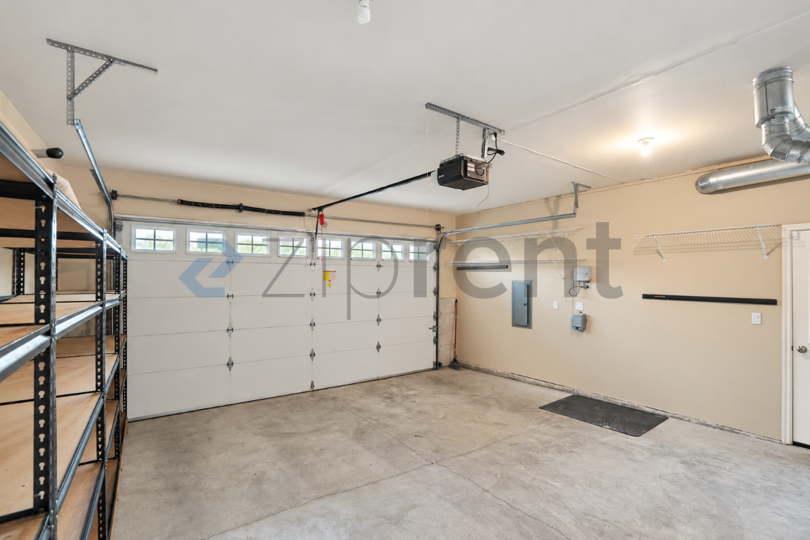 1409 271st Pl Se - Photo 7 of 32