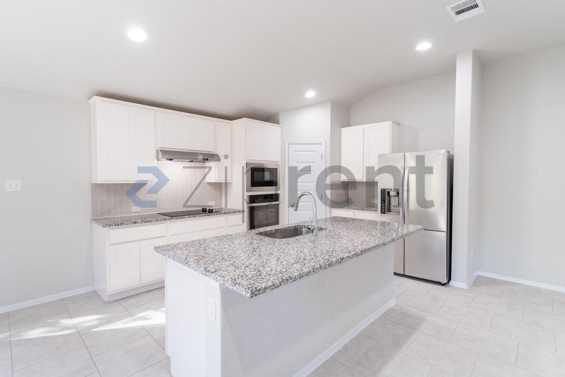 2601 Wilson Ave - Photo 5 of 24
