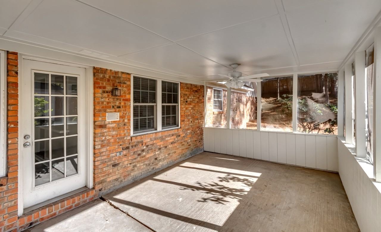 855 Rushton Cir - Photo 7 of 50