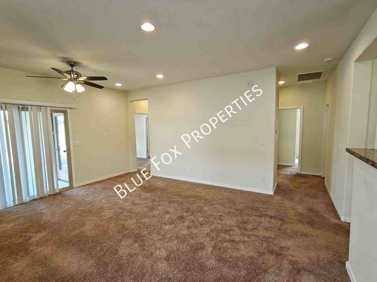 14206 N Spear Point Way - Photo 3 of 33