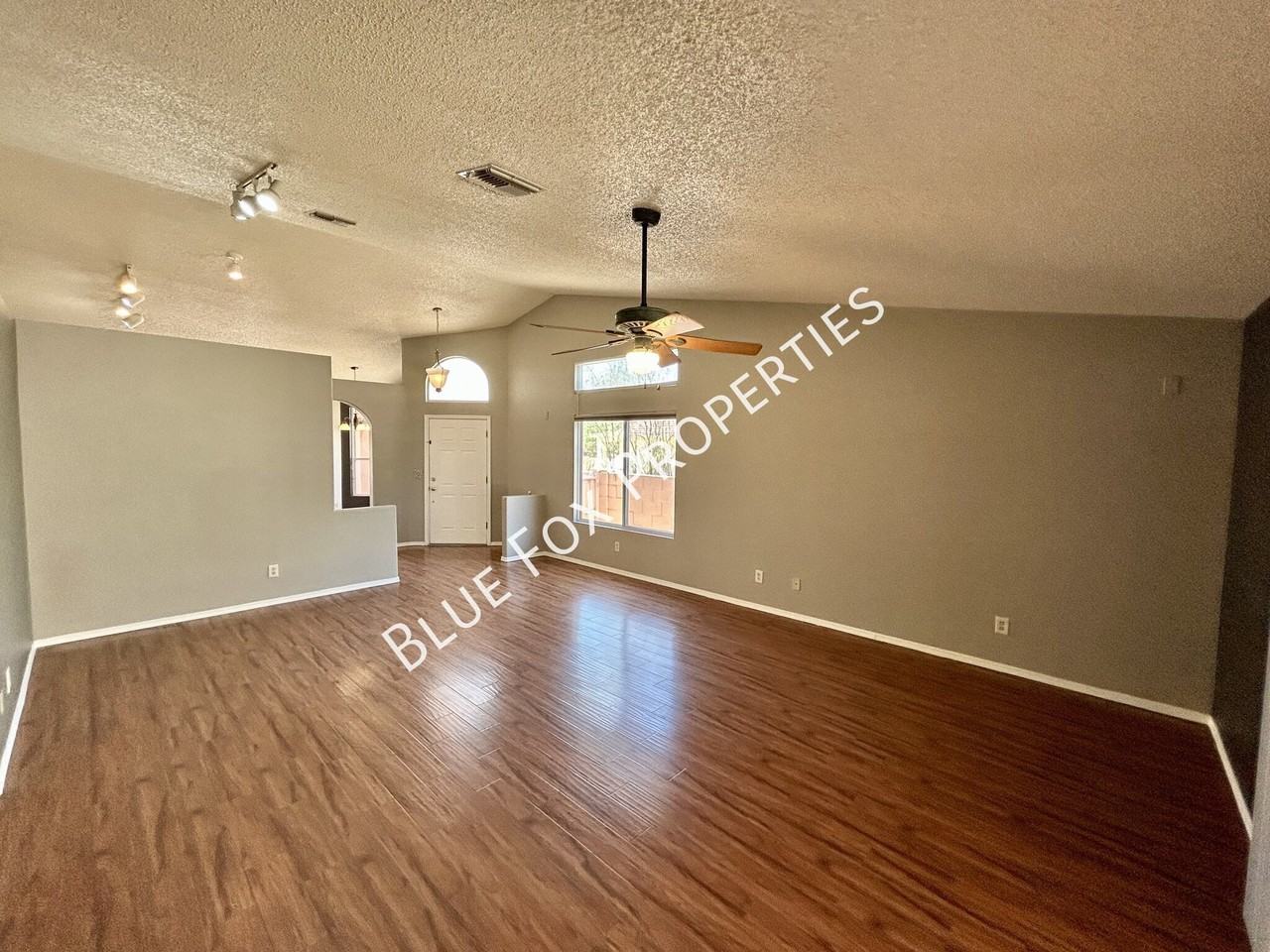 3030 W Sawmill Spring Trl - Photo 4 of 19