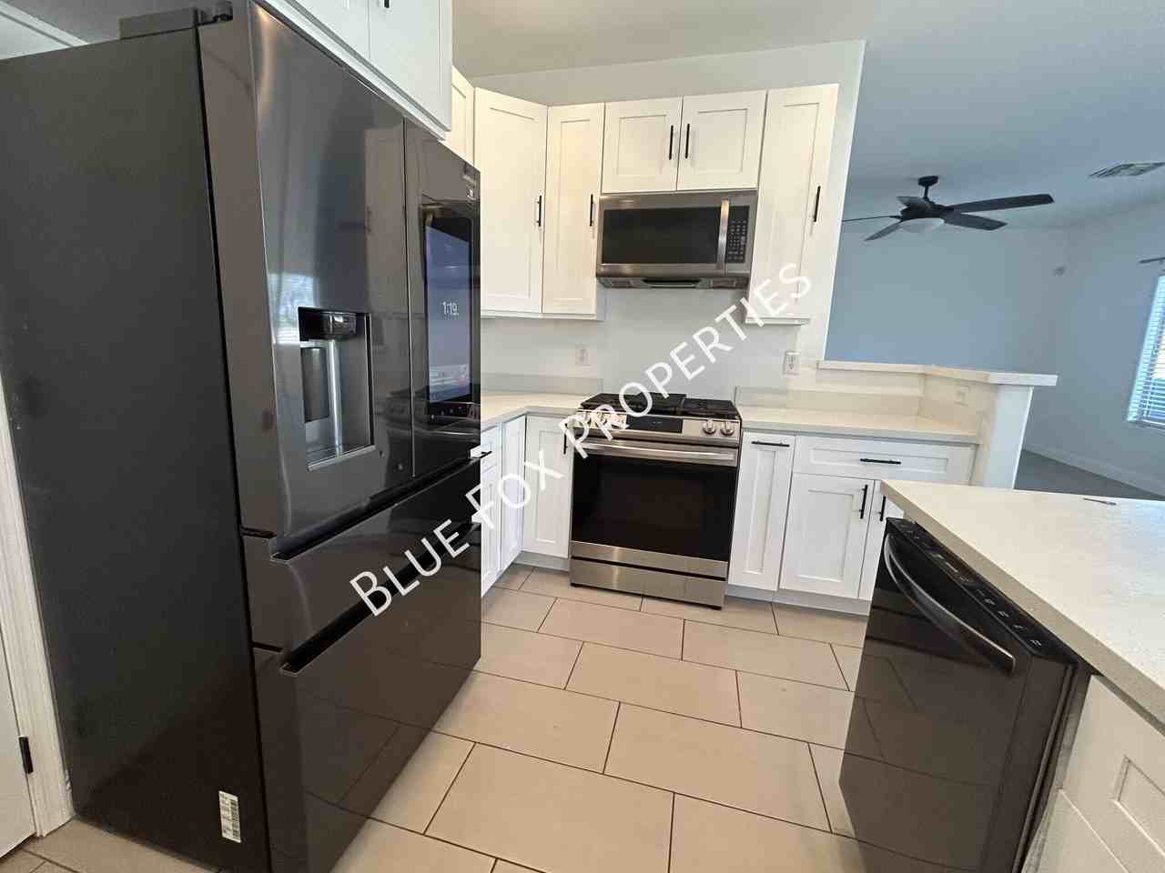 6509 S De Concini Dr - Photo 7 of 27