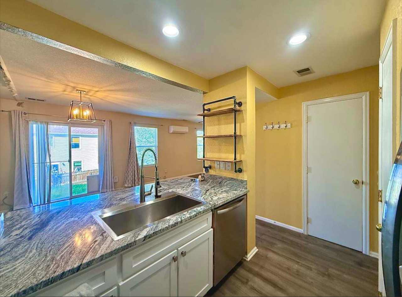 5566 S Quemoy Cir - Photo 4 of 13