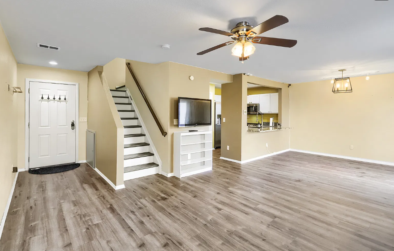 5566 S Quemoy Cir - Photo 5 of 13