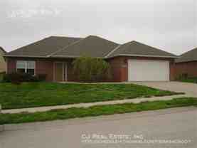 1209 Sw 8th St - Photo 1 of 1