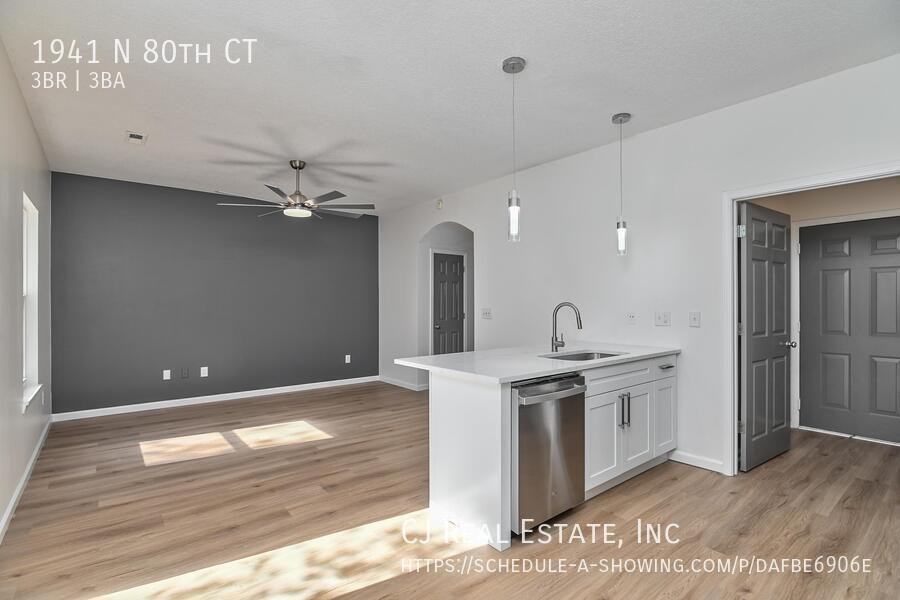 1941 N 80th Ct - Photo 4 of 11