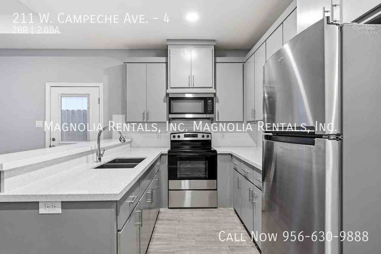 211 W Campeche Ave #4 - Photo 5 of 14