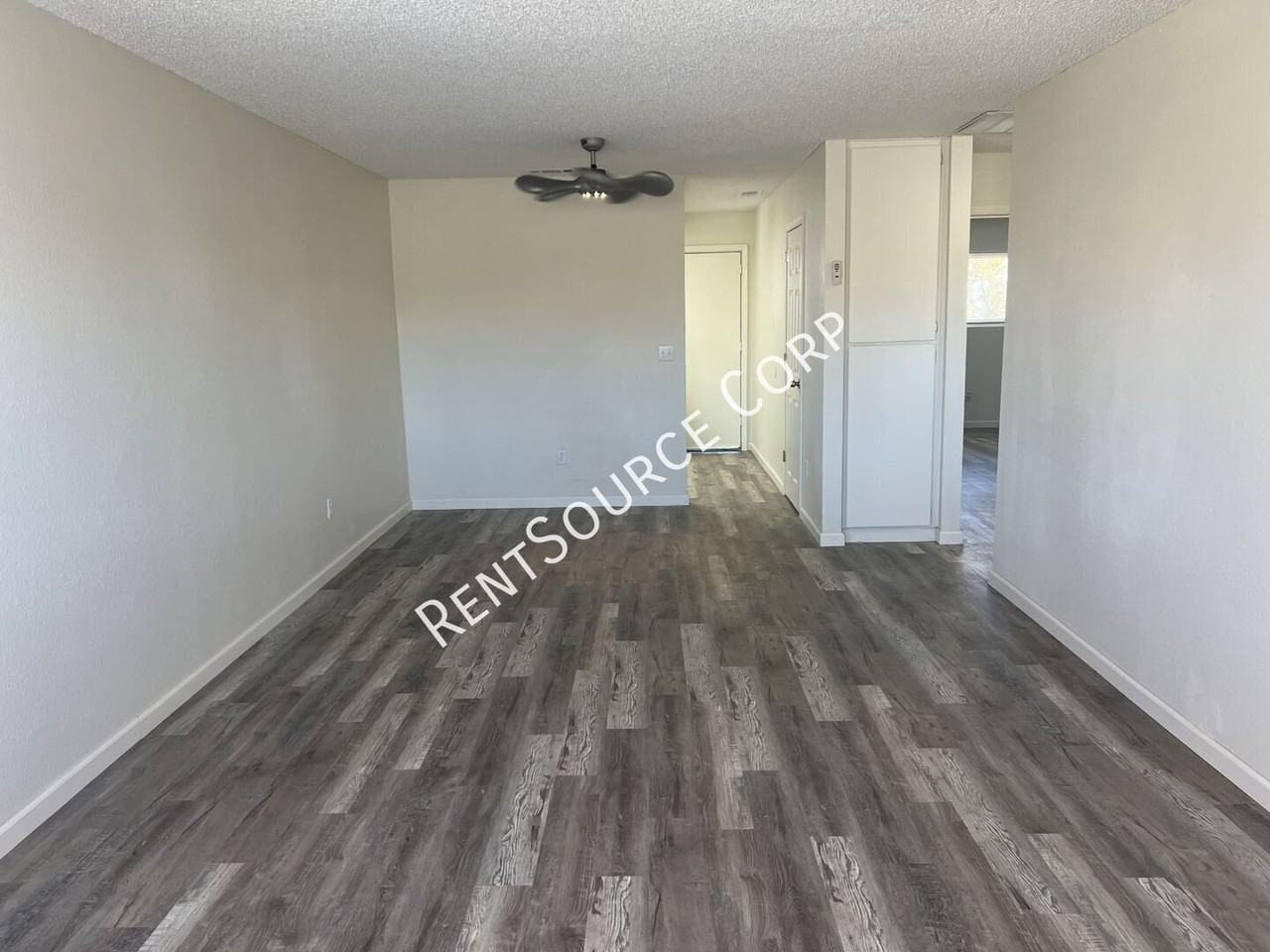 1131 Barstow Rd #C - Photo 4 of 17