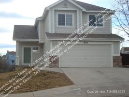 featured image of 953 Legend Oak Dr