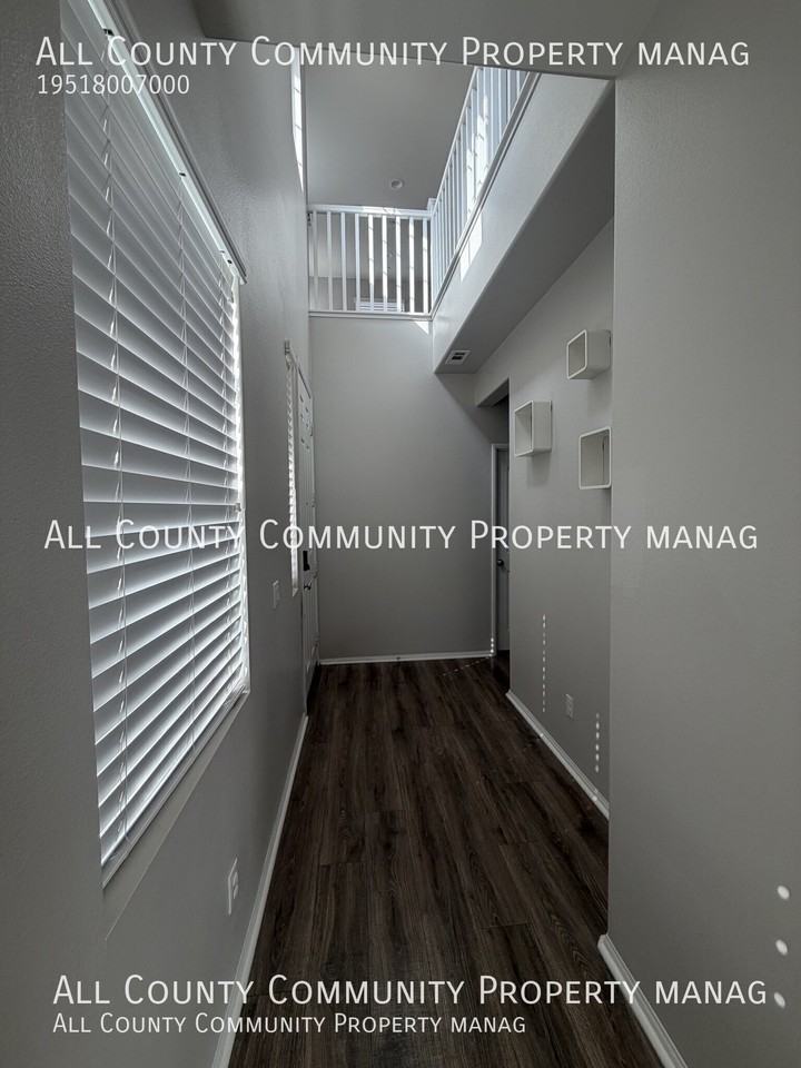 29723 Indigo Pl - Photo 4 of 42