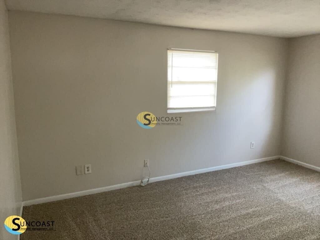 10873 Bonnelly Dr - Photo 3 of 17