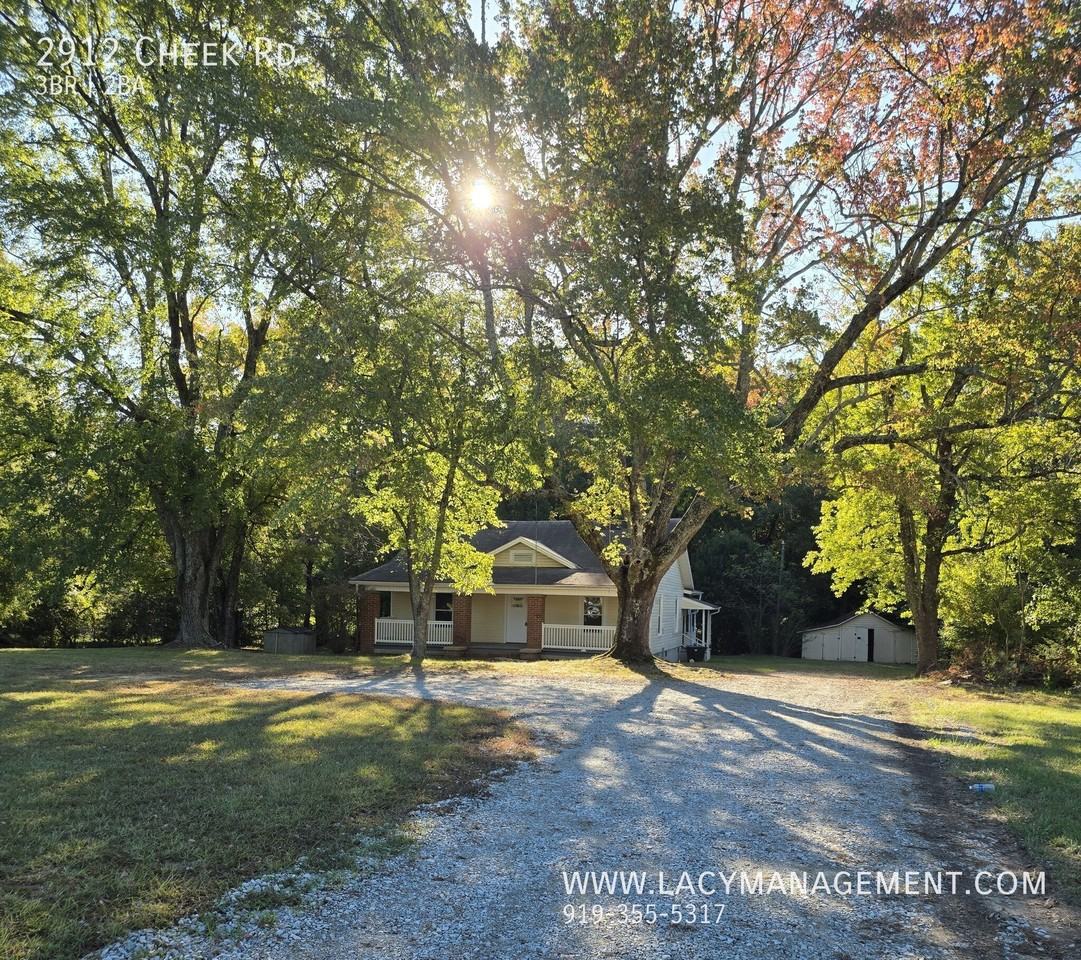 2912 Cheek Rd - Photo 2 of 19