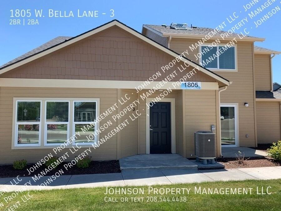1805 W Bella Ln #3 - Photo 2 of 9