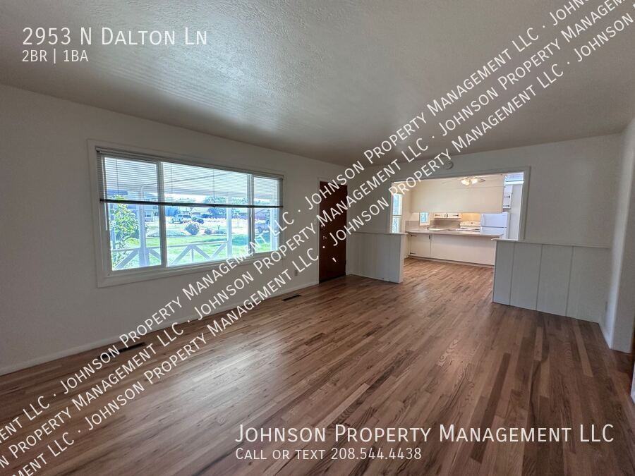 2953 N Dalton Ln - Photo 7 of 13