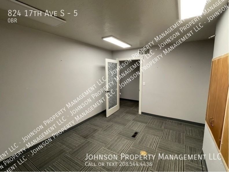 824 17th Ave S #5 - Photo 7 of 10