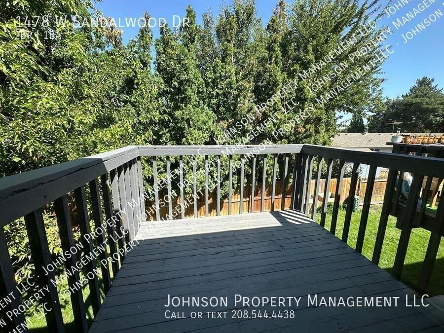 1478 W Sandalwood Dr - Photo 4 of 13