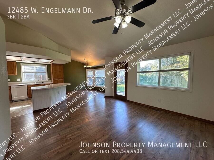 12485 W Engelmann Dr - Photo 6 of 17