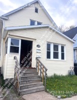 featured image of 213 Chadduck Ave #UPPER