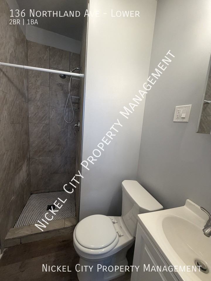 136 Northland Ave - Photo 7 of 8