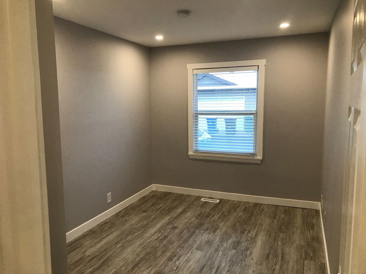 1826 - 1826 34 Ave Sw - Photo 5 of 10
