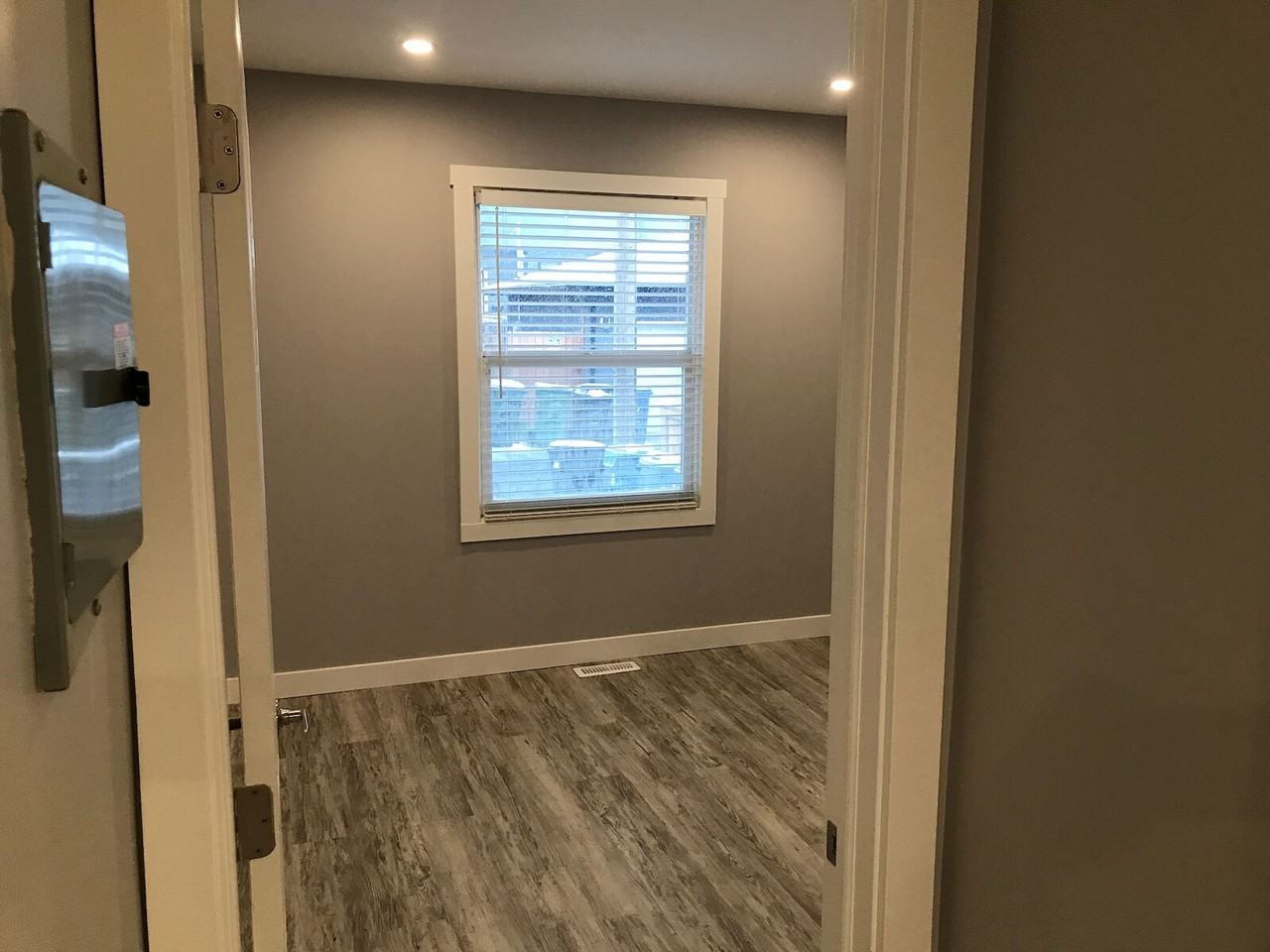 1826 - 1826 34 Ave Sw - Photo 7 of 10