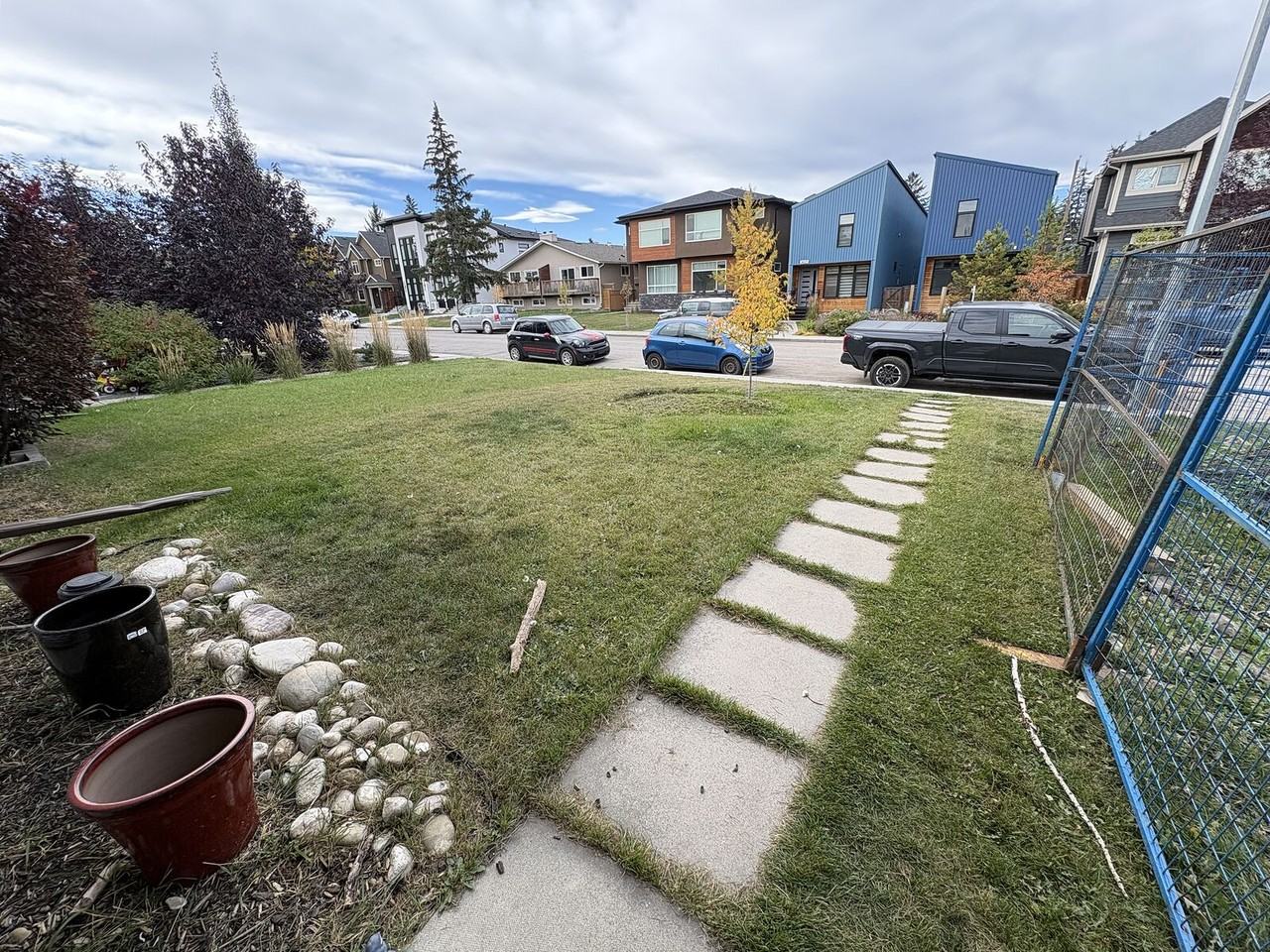 4620 80 St Nw - Photo 2 of 26
