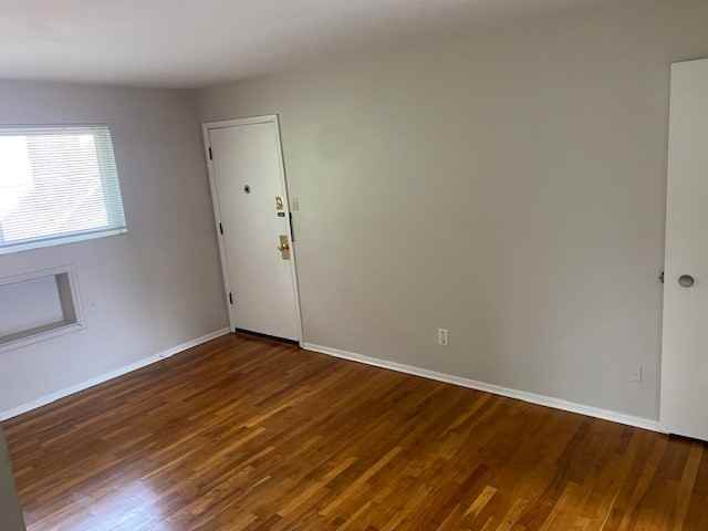 2017 Bellevue Ave #4 - Photo 4 of 9