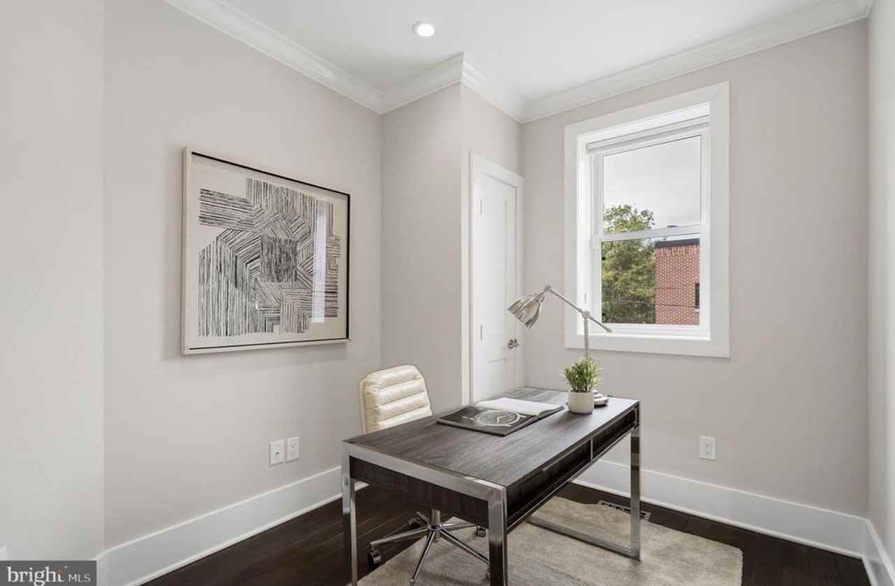 2214 Flagler Pl Nw - Photo 6 of 44