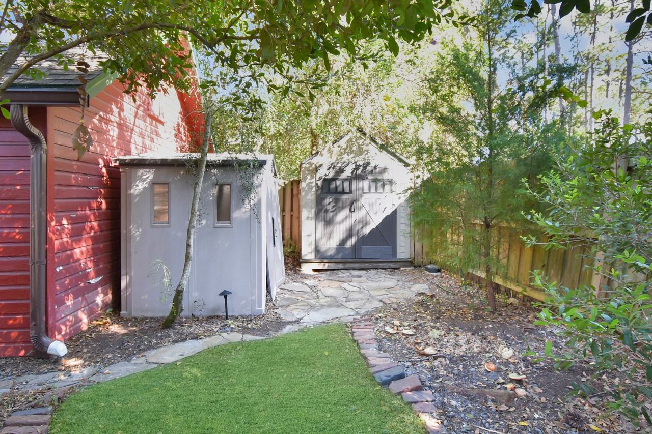 1334 Inwood Ter #NA - Photo 5 of 41