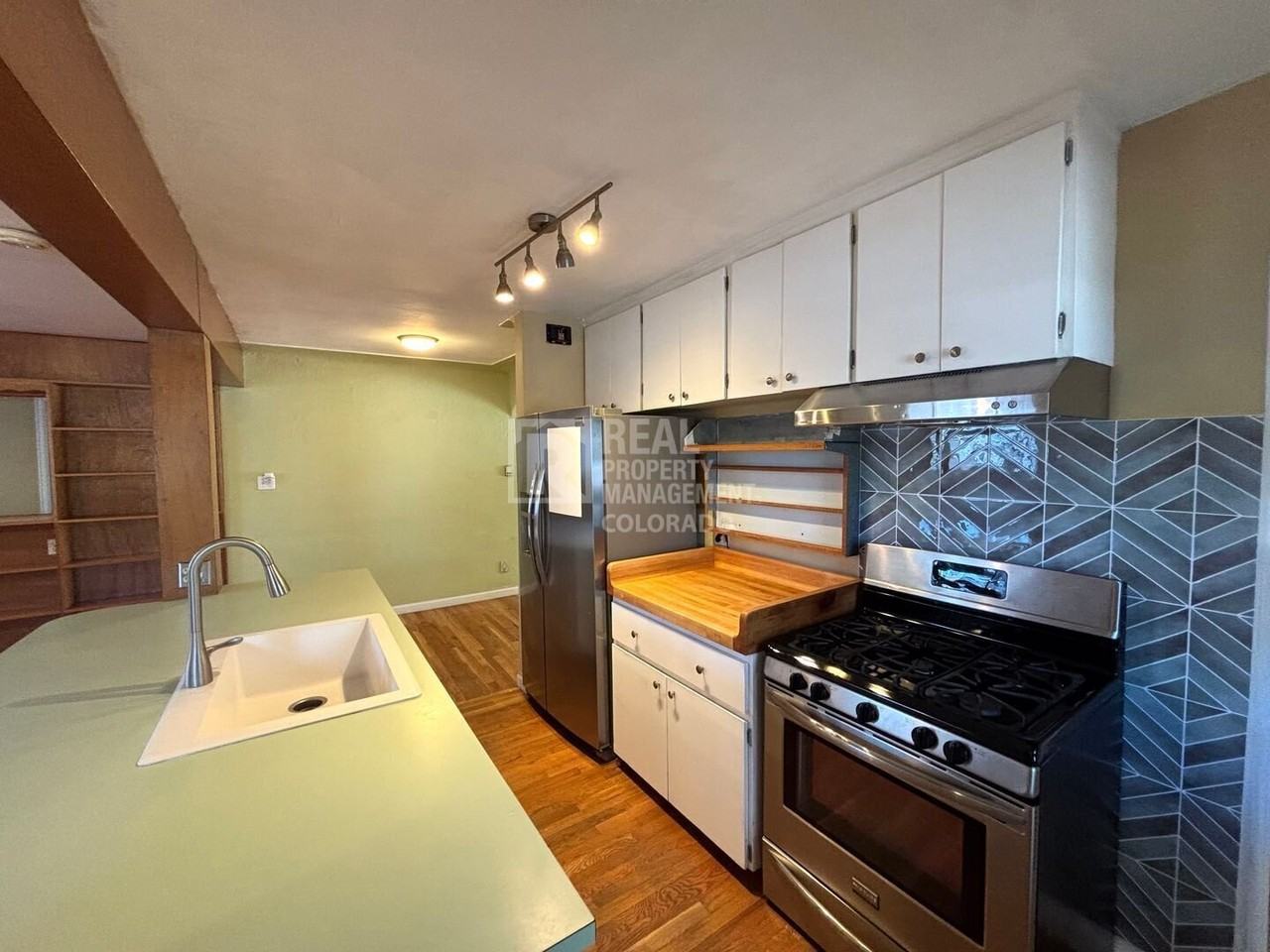 5050 Eliot St - Photo 3 of 12