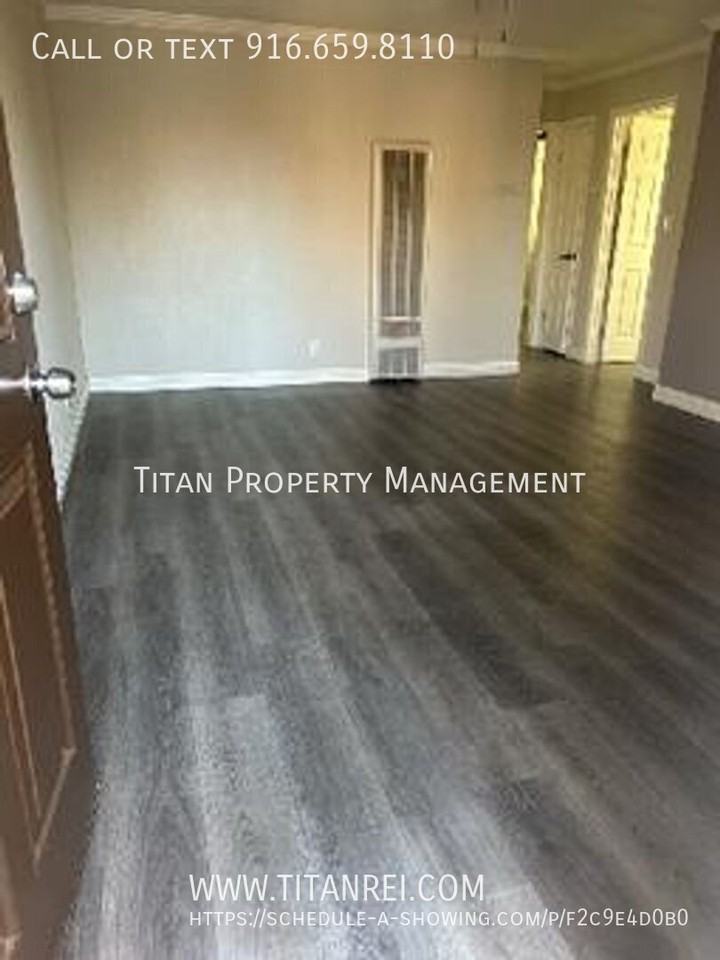 423 Clinton Ave #2 - Photo 3 of 7
