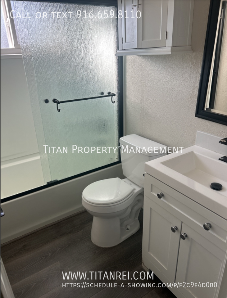 423 Clinton Ave #2 - Photo 4 of 7