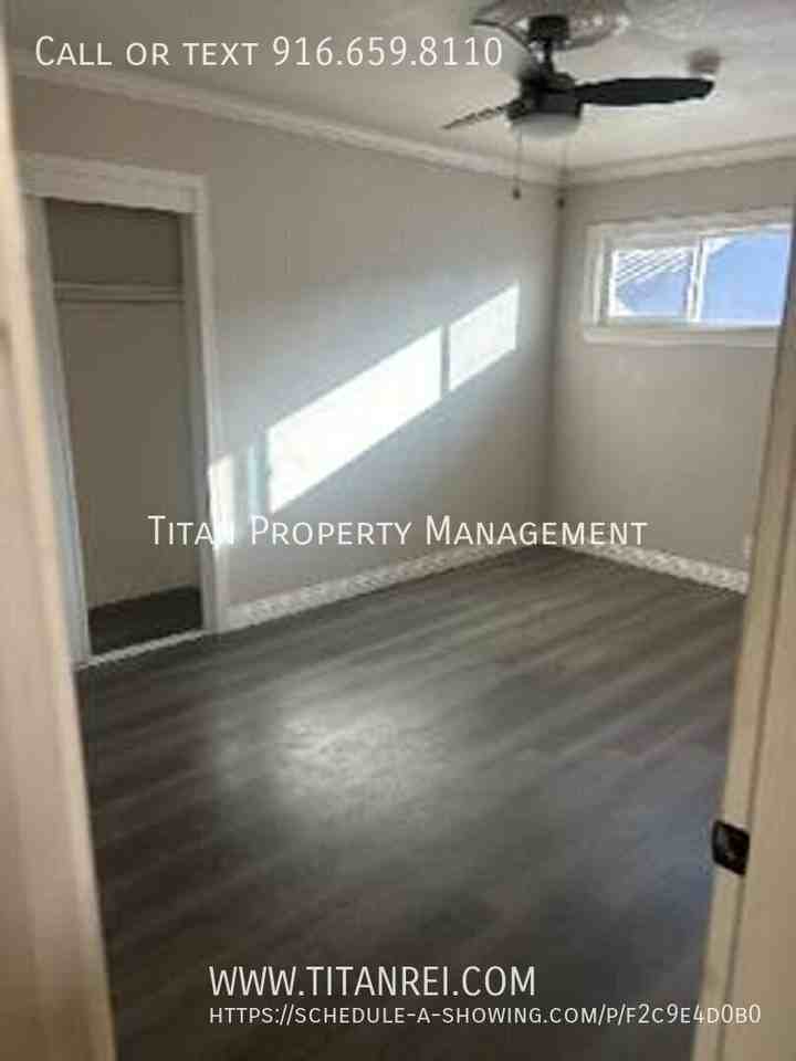 423 Clinton Ave #2 - Photo 7 of 7