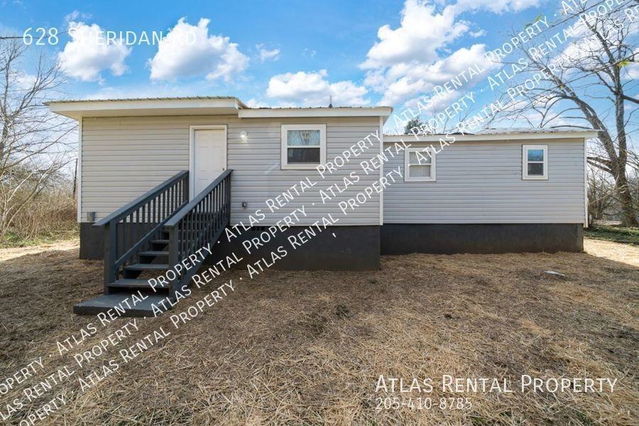 628 Sheridan Rd - Photo 4 of 22