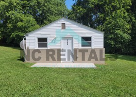 featured image of 3704 Sharon Ave