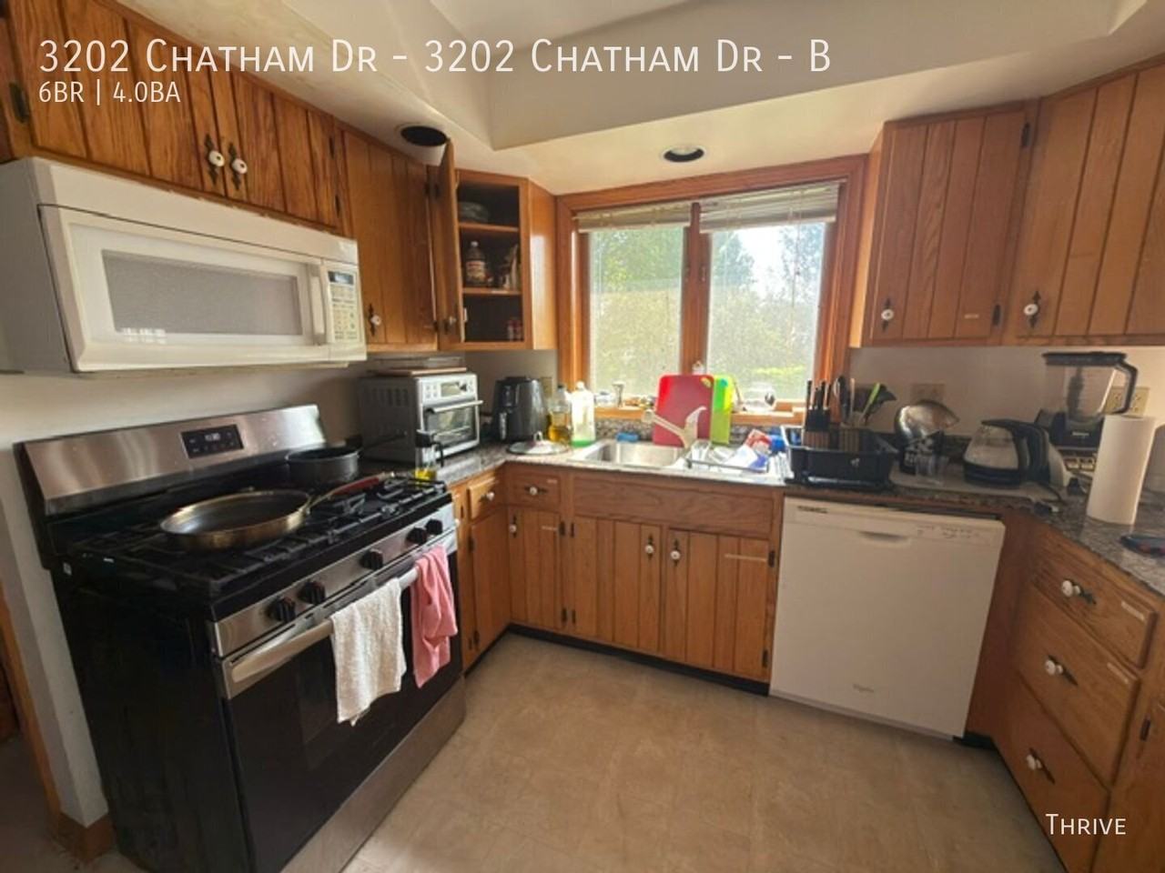 CHATHAM & #B - Photo 4 of 13