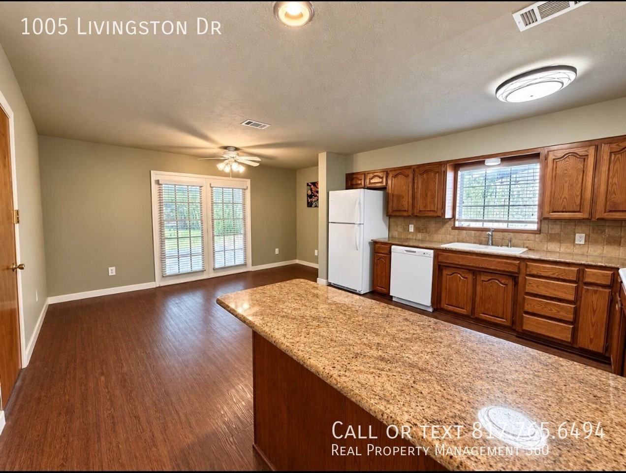 1005 Livingston Dr - Photo 4 of 14