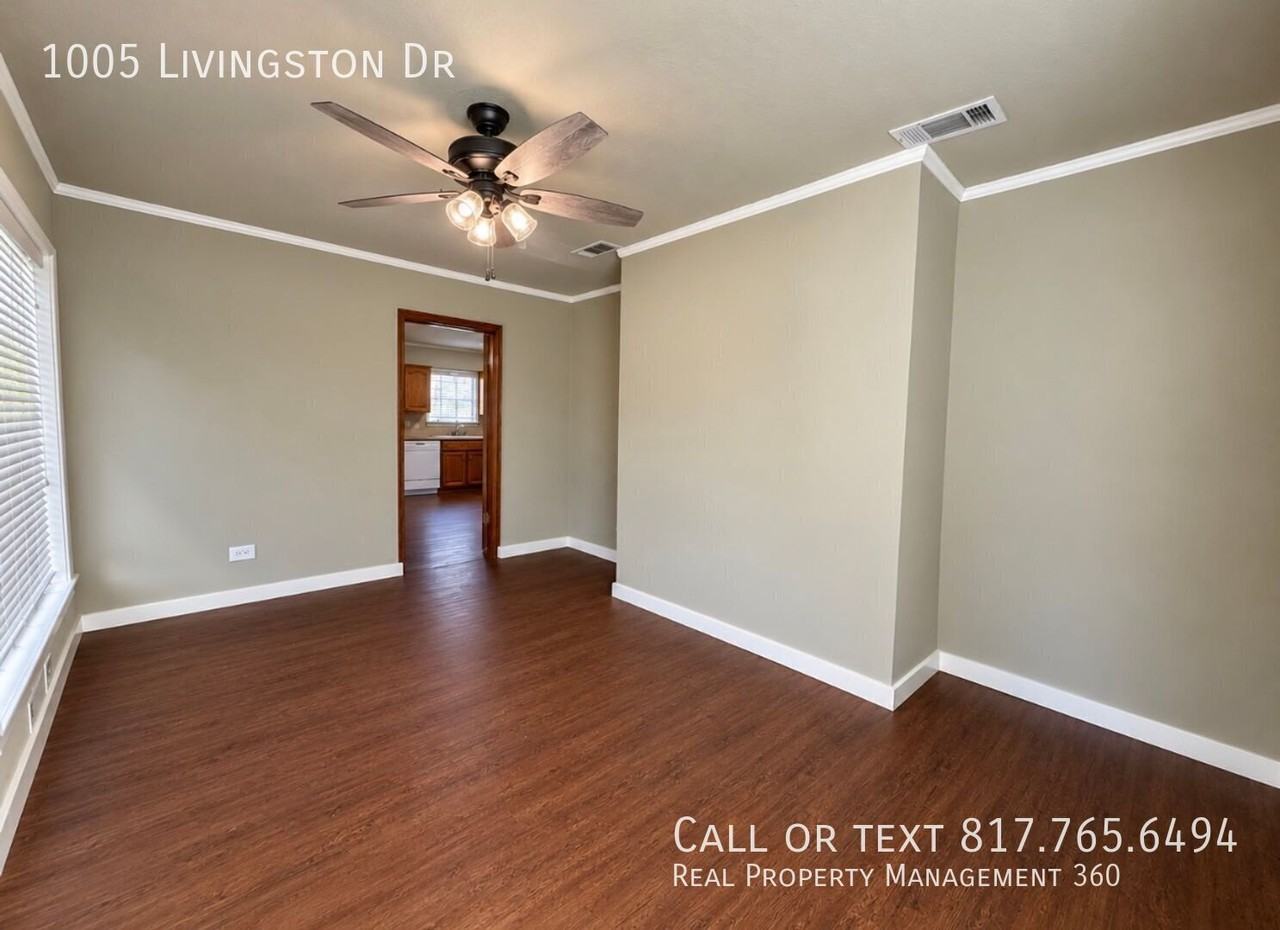 1005 Livingston Dr - Photo 7 of 14