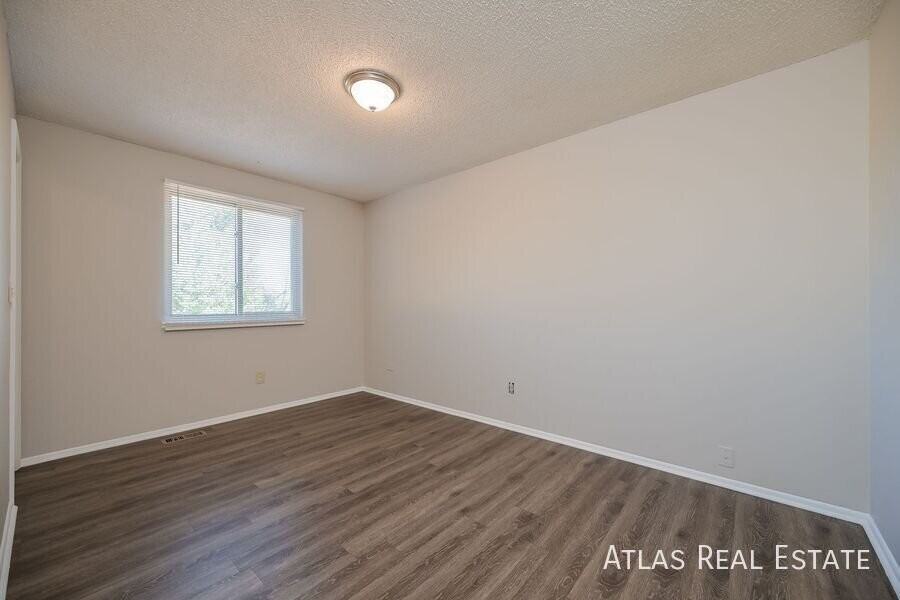 14955 E Columbia Dr - Photo 7 of 37